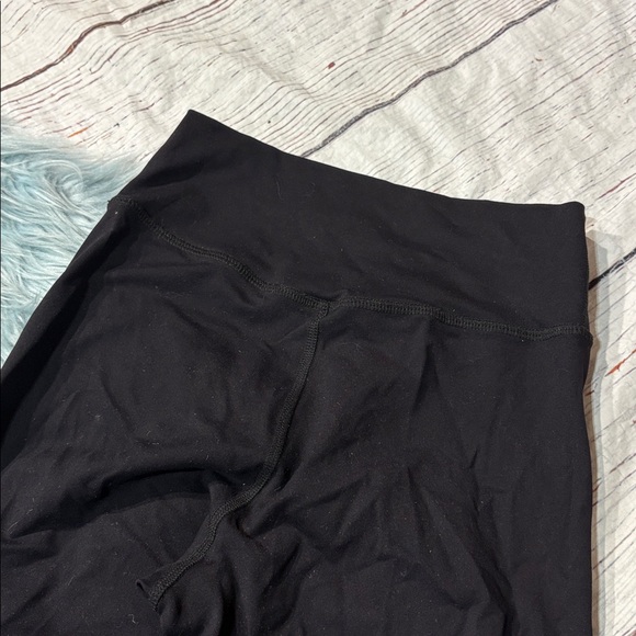 THIRTY YEARS black high rise lounge leggings - Picture 9 of 9